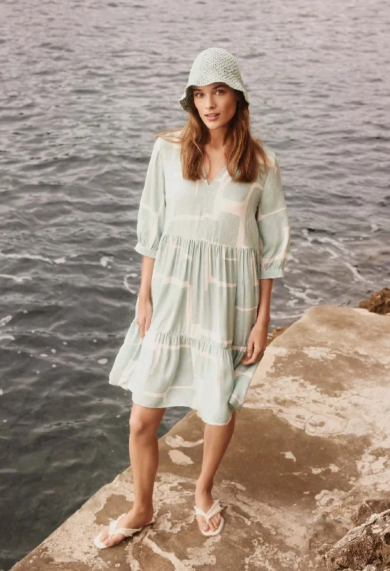 Flash Deals For A Limited Time Wulari Graphic Dress