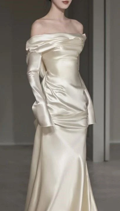 Flash Sales Classy Off-The-Shoulder Satin Wedding Dress Y4607