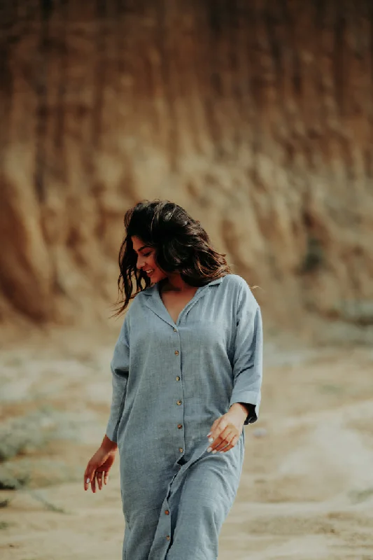 Minimalist Women's Fashion Clothing Button-Down Dress with Collars and Pockets that are blue.