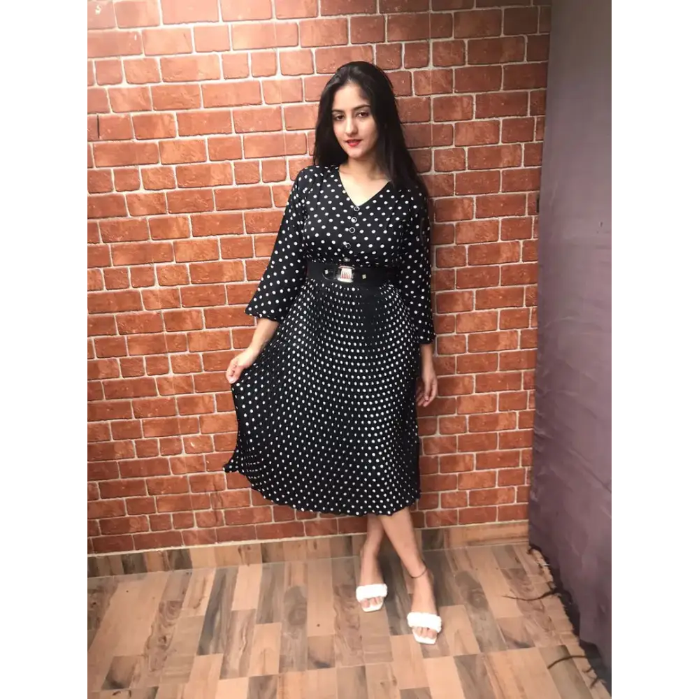 Women's Relaxed Outfit Classic Crepe Polka Dotted Dresses for Women