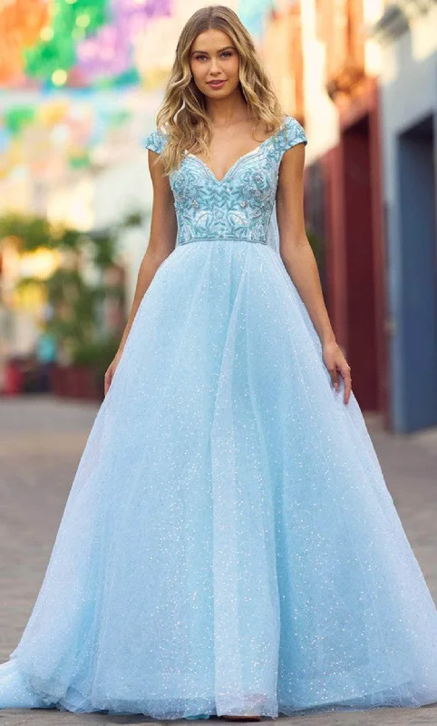 Ride The Style Wave Sherri Hill 55451 - Beaded Sweetheart Evening Gown