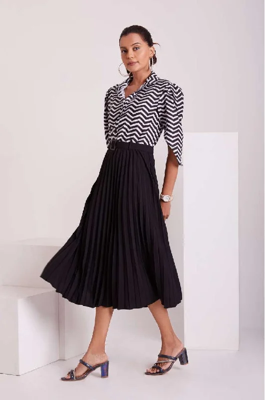 Best Clearance Sales Right Now Black and White Pleated Western Wear Stylish Dress For Women
