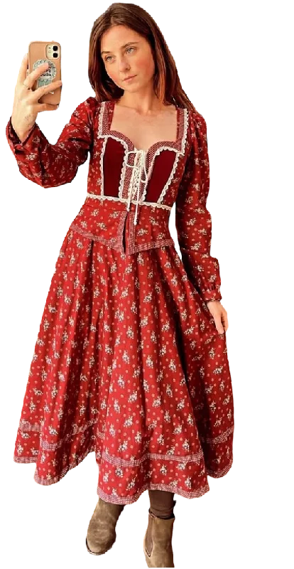 Minimalist Chic 70s Gunne Sax Burgundy Calico Dress     W24