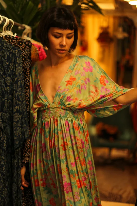 Boutique Styles SILk DRESS PINA GREEN FLORAL