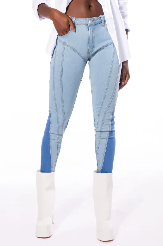 Discover Now MAKE YOUR MOVE LOW RISE SKINNY JEANS