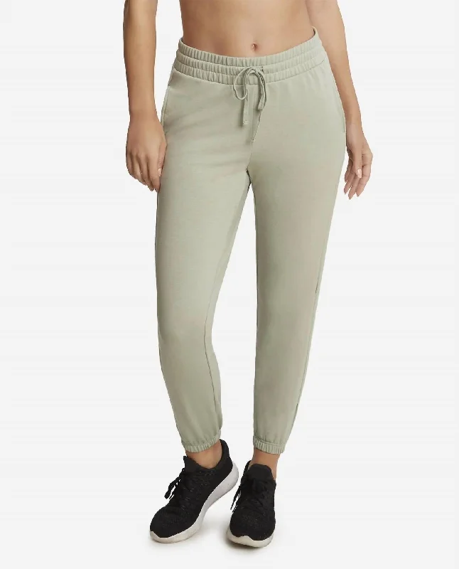 Classic Women's Fashion Textured Side Panel Jogger Pants In Desert Sage