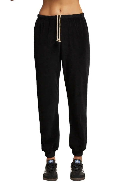 Hot Trends Bailey Velour Sweatpants In True Black