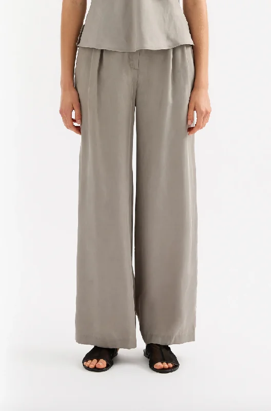 Fashion Forward Femininity Rylan Pants - Smoke