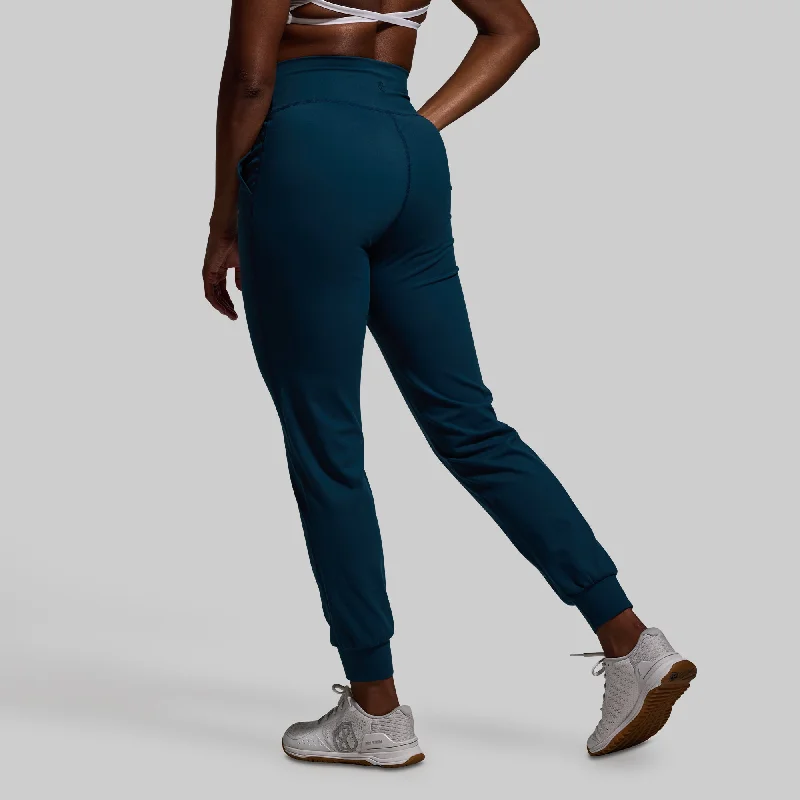 Unique Women’s Fashion Pieces Weekender Jogger (Undertow)